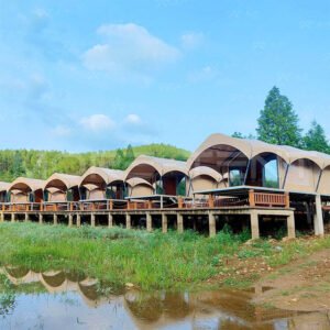 Customized Waterproof PVDF and Steel Structure Frame Outdoor Glaming Hotel Luxury Cabin Hawaii M-shaped Jungle Tents for Safari Camping Tents